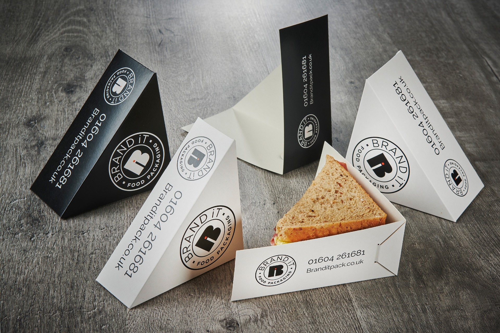 Branded flat pack sandwich boxes